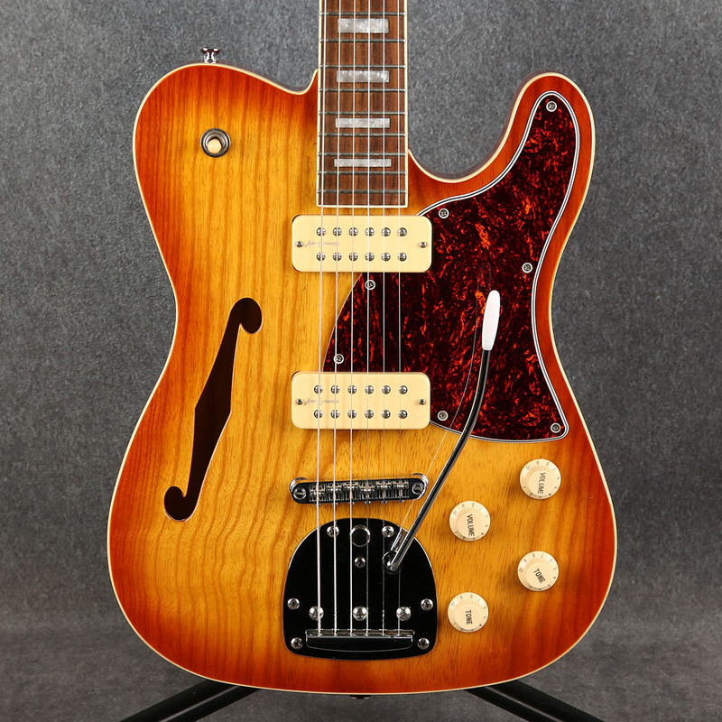 Revelation RFT DLX - Honeyburst - 2nd Hand