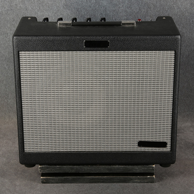 Fender Tone Master FR-10 Active Guitar Cabinet - Boxed - 2nd Hand (X1169820)