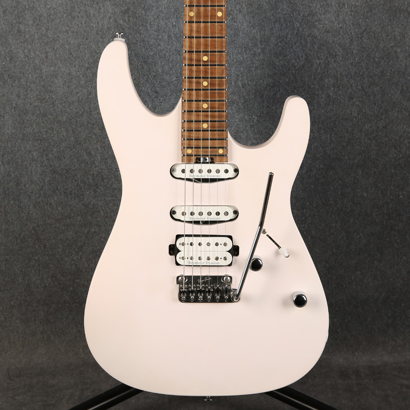 Harley Benton Fusion-III HSS Roasted - Seymour Duncan - Shell Pink - 2nd Hand Harley Benton Fusion-III HSS Roasted - Seymour Duncan - Shell Pink - 2nd Hand