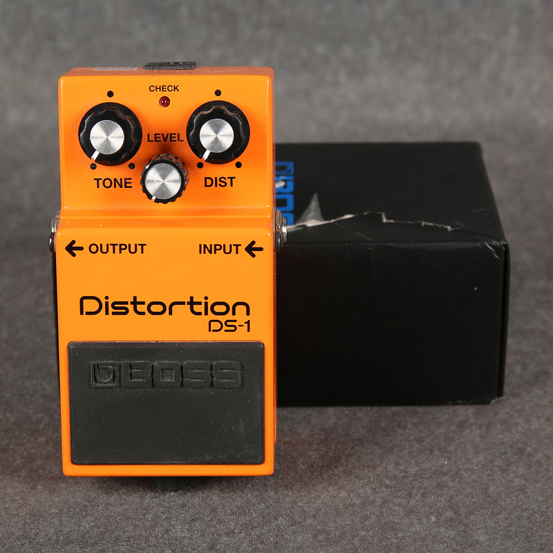 Boss DS-1 - Boxed - 2nd Hand (147150) Boss DS-1 - Boxed - 2nd Hand (147150)