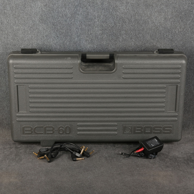 Boss BCB-60 PedalBoard with Cables - Power Supply - 2nd Hand