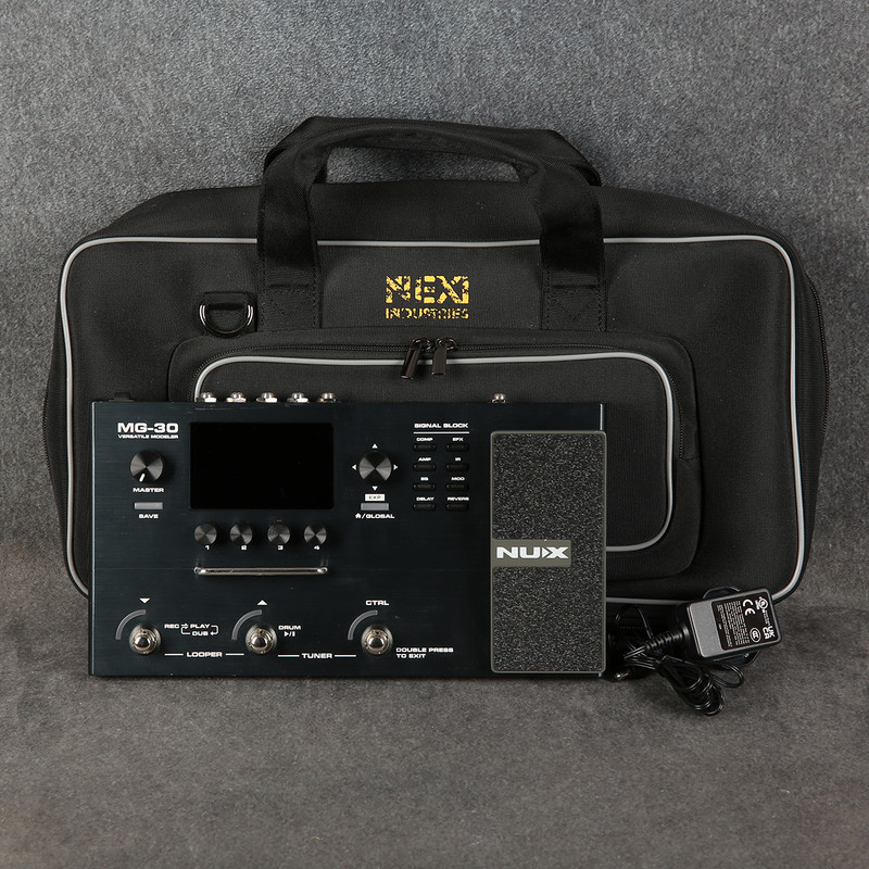Nux MG-30 Multi-Effect Modeler - Power Supply - Gig Bag - 2nd Hand