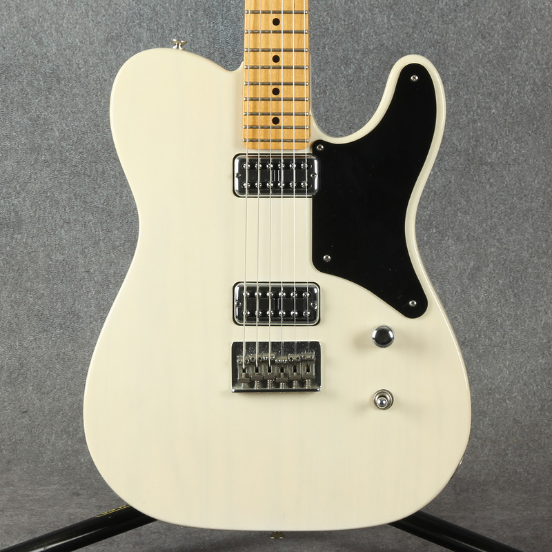 Fender Classic Series Cabronita Telecaster - White Blonde - 2nd Hand (148094) Fender Classic Series Cabronita Telecaster - White Blonde - 2nd Hand (148094)