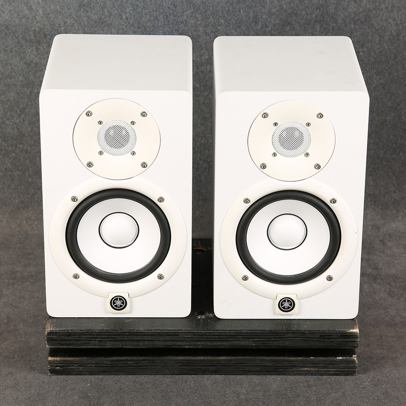 Yamaha HS5 Powered Studio Monitor Pair - White - 2nd Hand Yamaha HS5 Powered Studio Monitor Pair - White - 2nd Hand