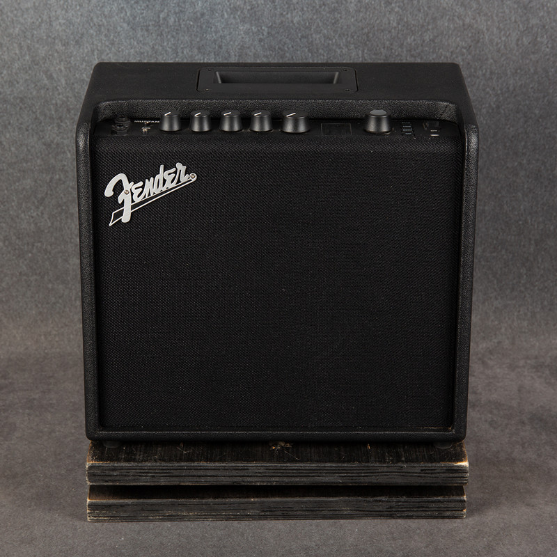 Fender Mustang LT25 Amplifier - 2nd Hand