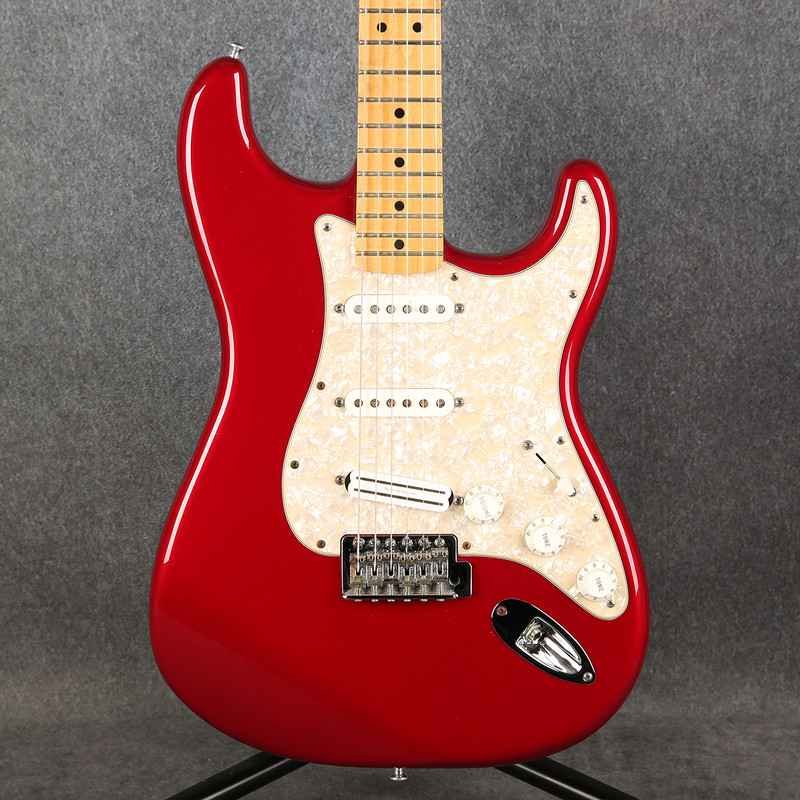 Fender Mexican Standard Stratocaster - Candy Apple Red - 2nd Hand (148913)