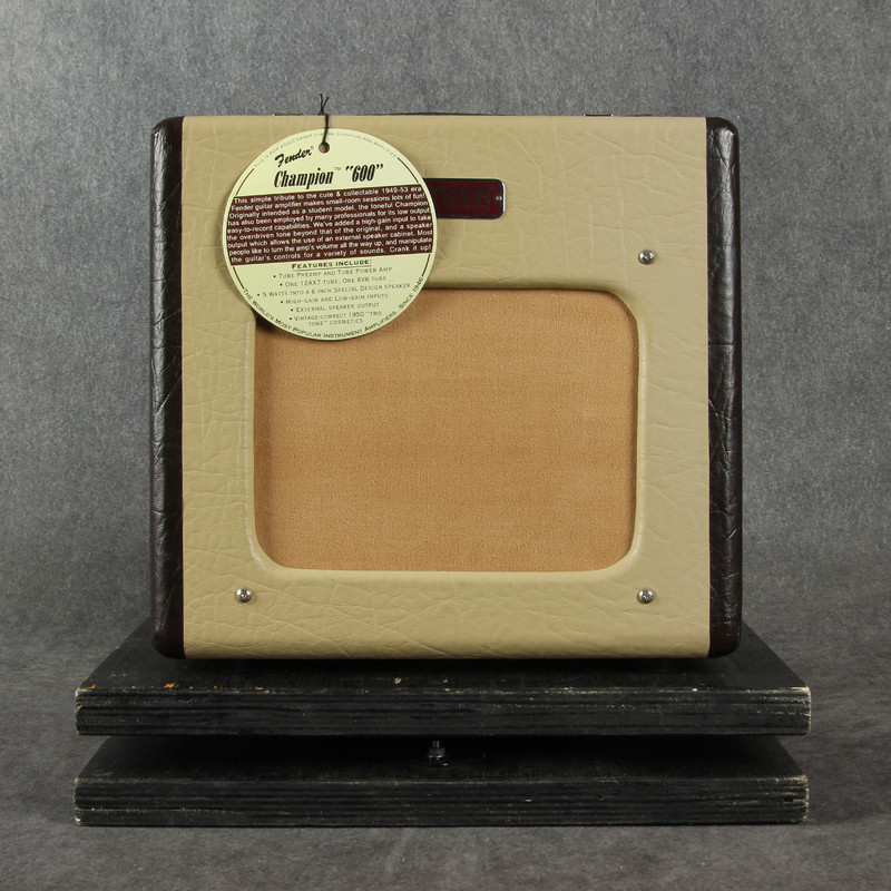 Fender Champion 600 Combo - 2nd Hand Fender Champion 600 Combo - 2nd Hand