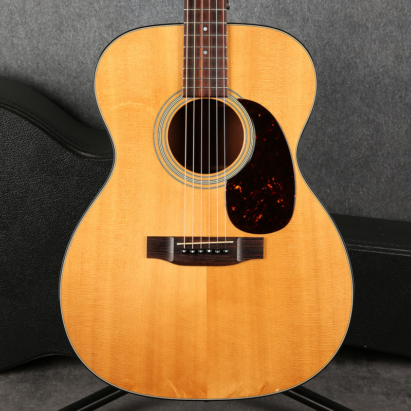 Martin Standard Series 000-18 Acoustic - 2004 - 2nd Hand