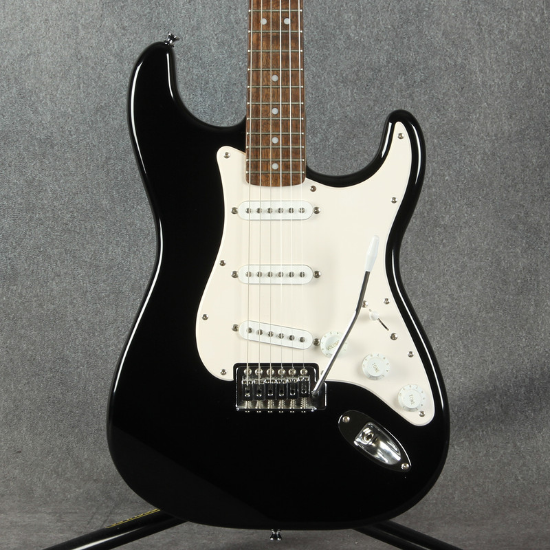 Squier Bullet Stratocaster - Black - 2nd Hand (149784)