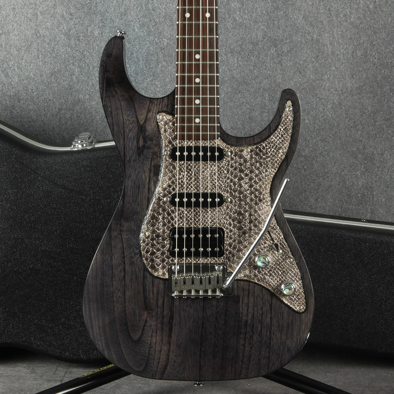 Michael Kelly 63OP - Faded Black - 2nd Hand