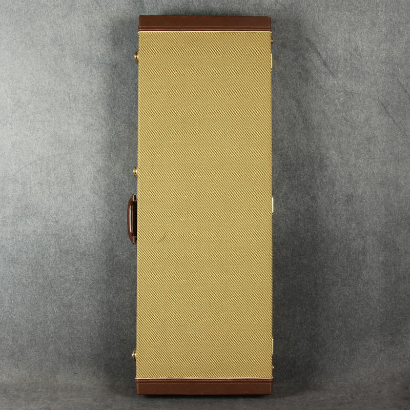 Stronghold Hard Case - Fits S/T Style Guitars - Tweed - 2nd Hand
