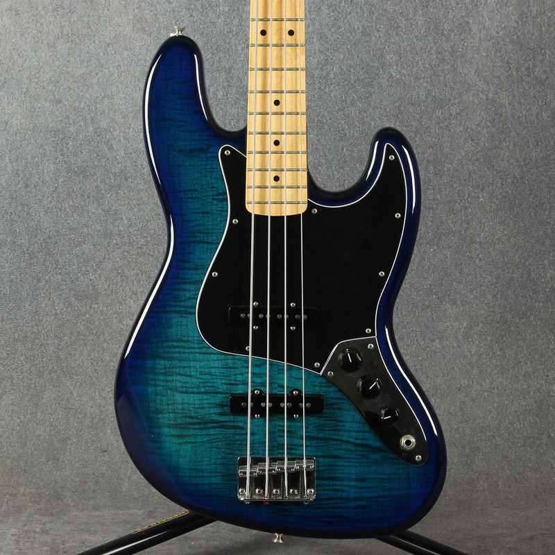 Fender Player Plus Top Jazz Bass - Blue Burst - 2nd Hand Fender Player Plus Top Jazz Bass - Blue Burst - 2nd Hand