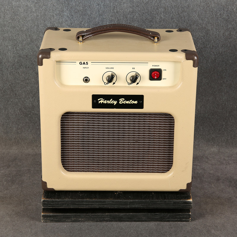 Harley Benton GA5 Valve Combo Amp - 2nd Hand