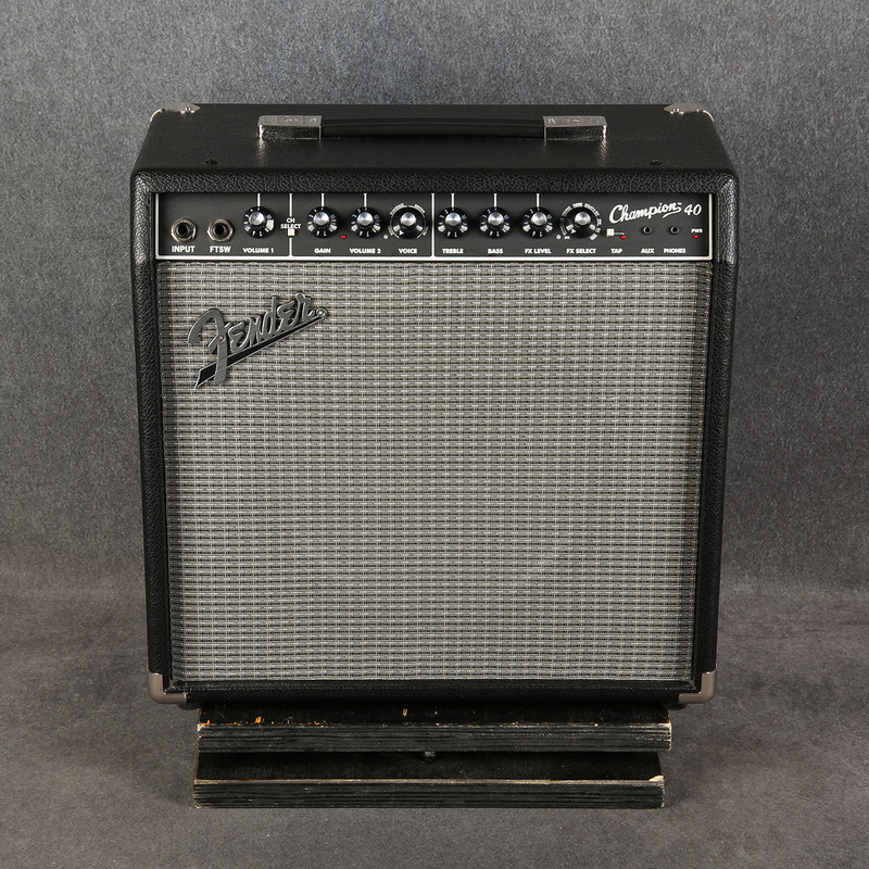 Fender Champion 40 Combo Amp - 2nd Hand (151511)