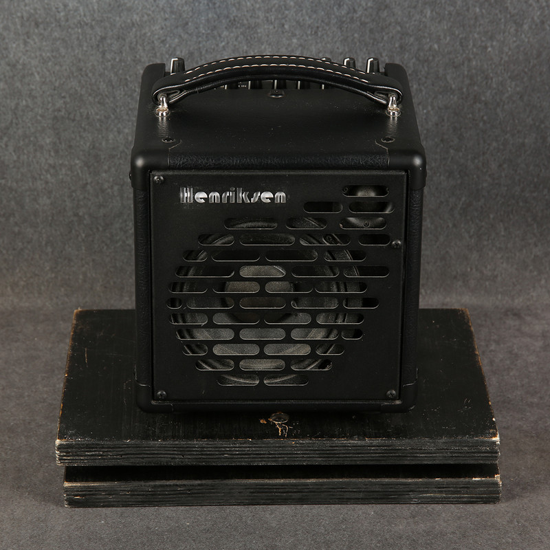 Henriksen The Bud SIX Combo Amplifier - 2nd Hand