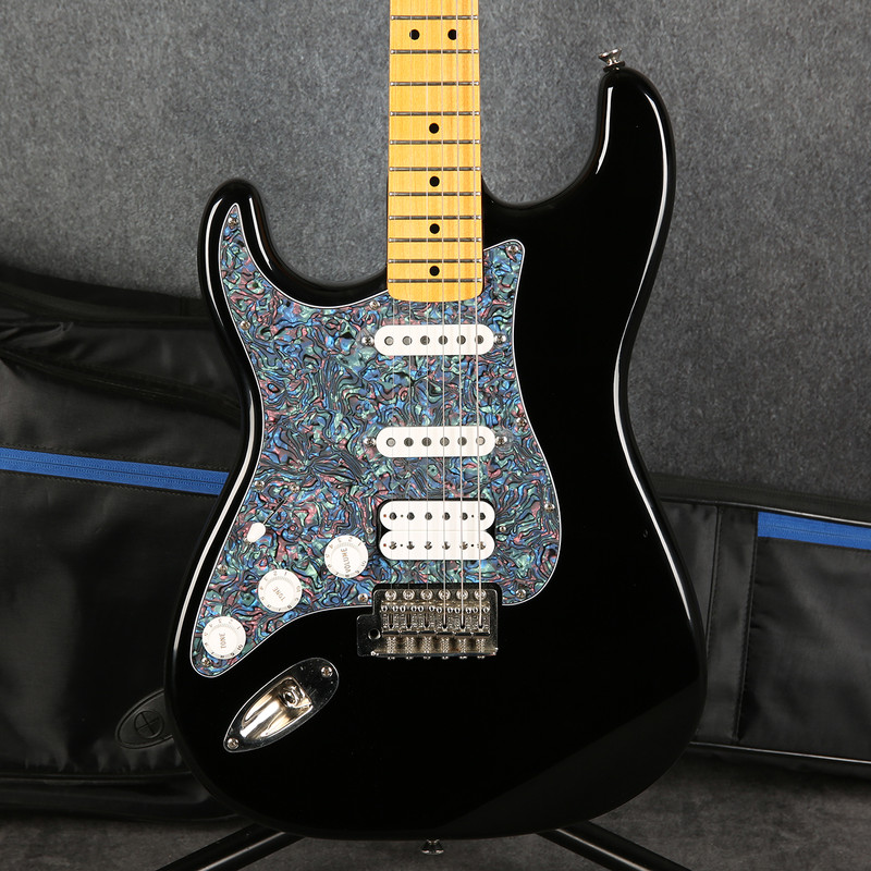 Squier Classic Vibe 70s Stratocaster HSS - Left Handed - Black - 2nd Hand