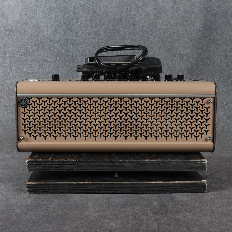 Yamaha THR30IIA Acoustic Desktop Amp - 2nd Hand Yamaha THR30IIA Acoustic Desktop Amp - 2nd Hand