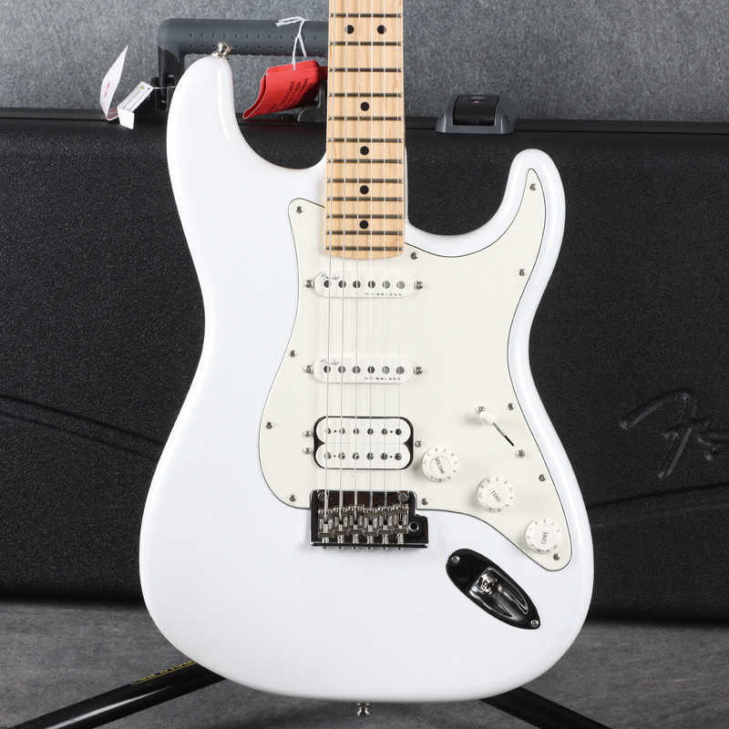 Fender Juanes Stratocaster - Luna White - 2nd Hand (X1177306)