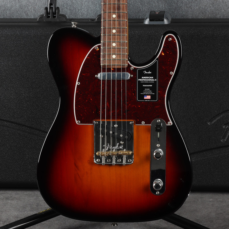 Fender American Professional II Telecaster - 3 Tone Sunburst - 2nd Hand (X1177273) Fender American Professional II Telecaster - 3 Tone Sunburst - 2nd Hand (X1177273)