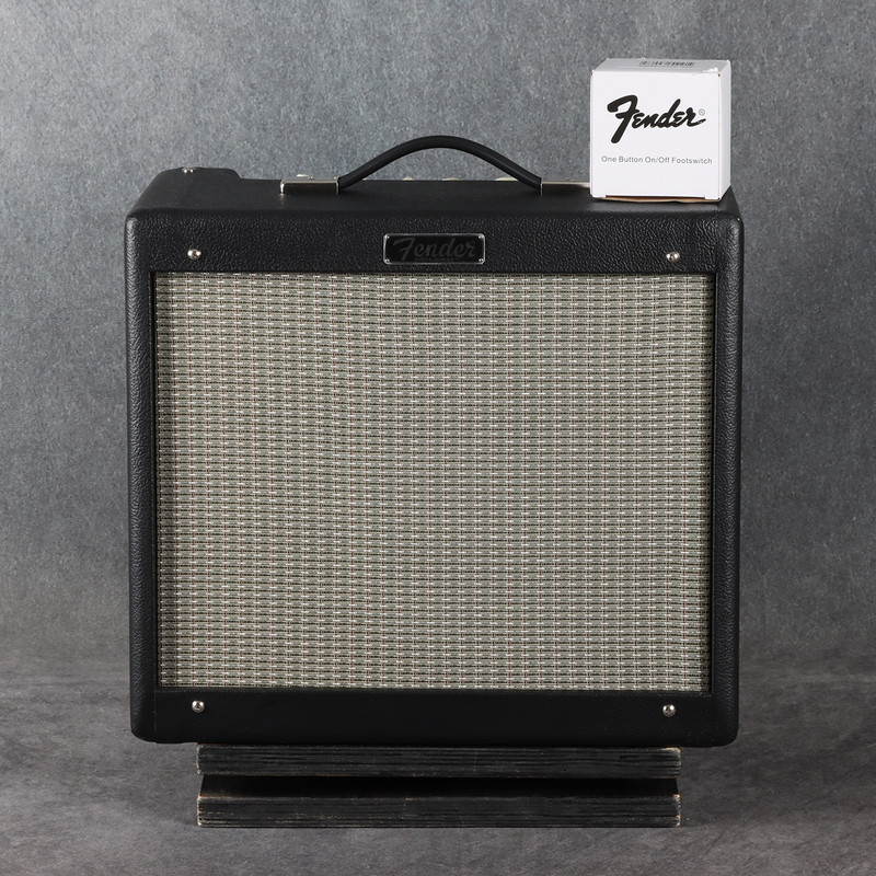 Fender Blues Junior IV Combo Amp - Black - 2nd Hand Fender Blues Junior IV Combo Amp - Black - 2nd Hand