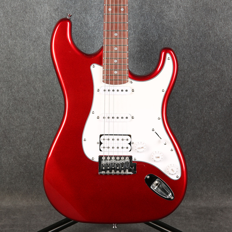 Harley Benton ST-20 HSS - Candy Apple Red - 2nd Hand Harley Benton ST-20 HSS - Candy Apple Red - 2nd Hand