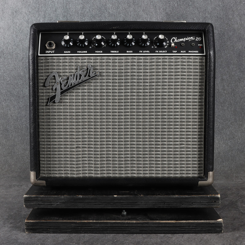 Fender Champion 20 Combo Amp - 2nd Hand
