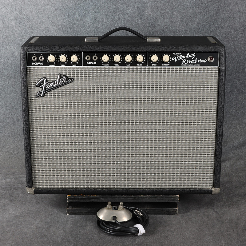 Fender Custom Vibrolux Reverb Combo **COLLECTION ONLY** - 2nd Hand
