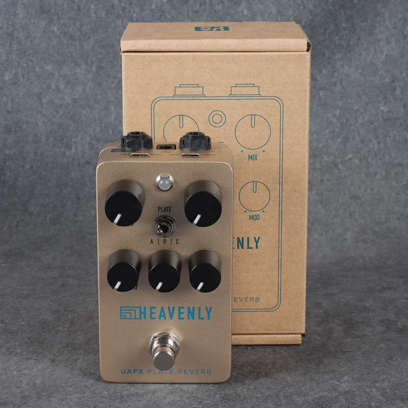Universal Audio Heavenly Plate Reverb Pedal - 2nd Hand Universal Audio Heavenly Plate Reverb Pedal - 2nd Hand