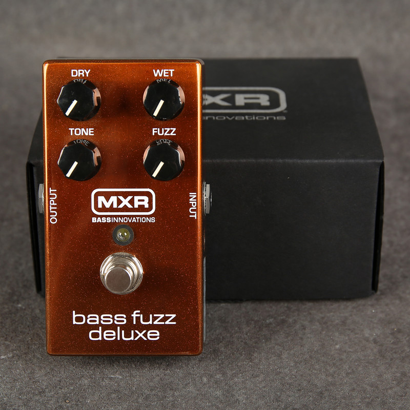 MXR M84 Bass Fuzz Deluxe Pedal - 2nd Hand