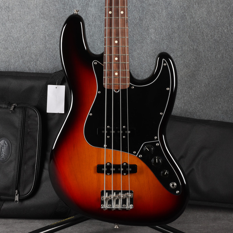 Fender American Performer Jazz Bass - 3 Tone Sunburst - 2nd Hand