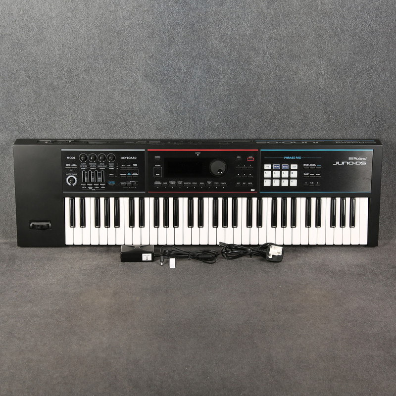 Roland Juno-DS61 61 Key Portable Synthesizer - 2nd Hand