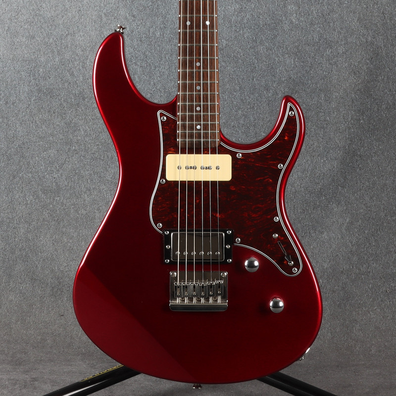 Yamaha Pacifica 311H - Metallic Burgundy - 2nd Hand Yamaha Pacifica 311H - Metallic Burgundy - 2nd Hand