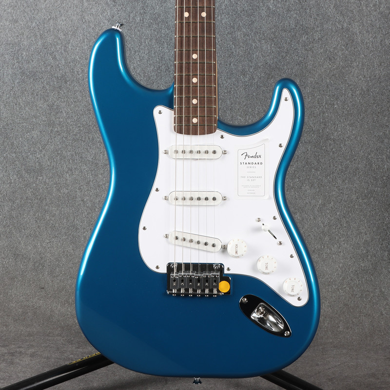 Fender Standard Stratocaster Aqua Marine Metallic - 2nd Hand