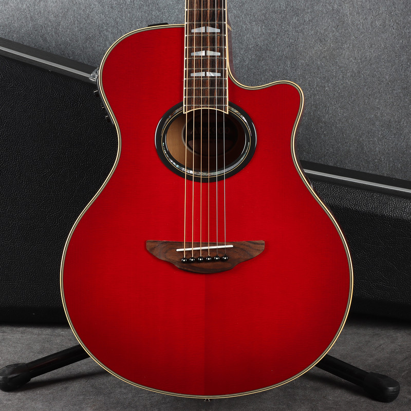 Yamaha APX900 - Redburst - 2nd Hand