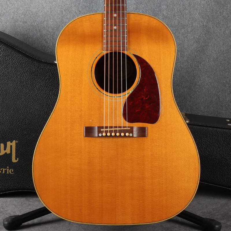 Gibson J15 Acoustic Guitar - 2nd Hand