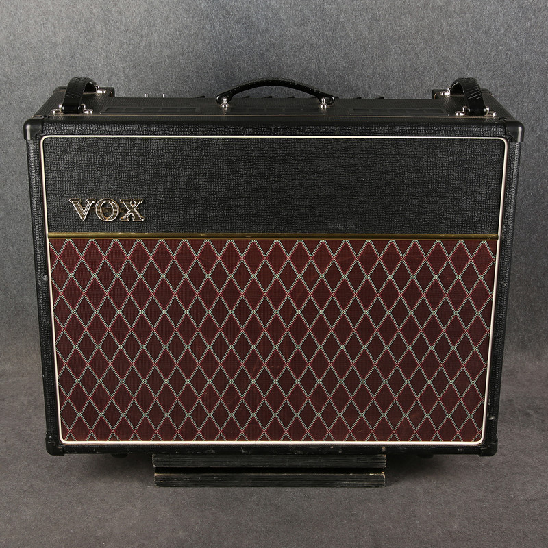 Vox AC15C2 Custom Twin Valve Combo Amplifier **COLLECTION ONLY** - 2nd Hand