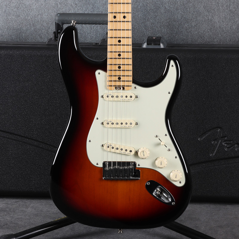 Fender American Elite Stratocaster - 3 Tone Sunburst - 2nd Hand (158700)