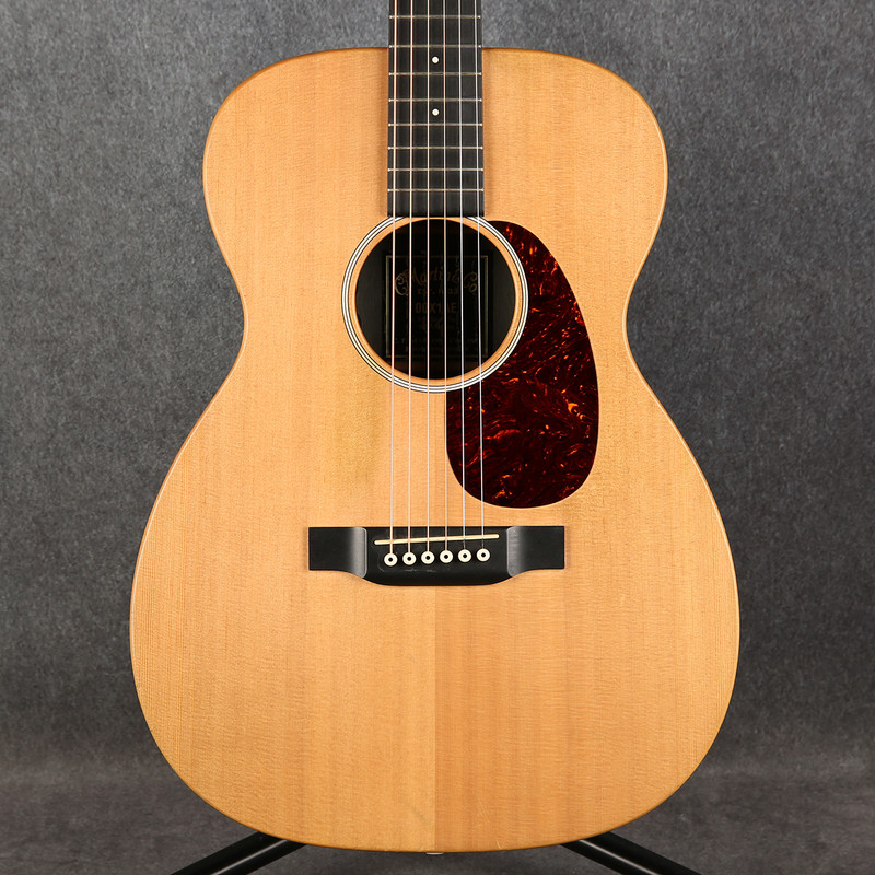 Martin 00X1AE Electro Acoustic- Natural - 2nd Hand