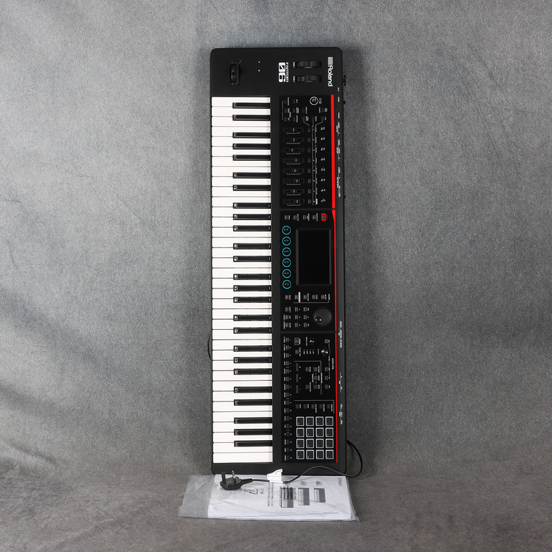 Roland Fantom 06 - 2nd Hand