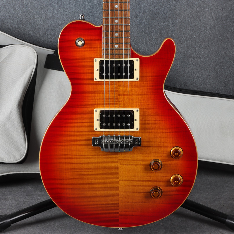 Line 6 James Tyler Variax - 2nd Hand