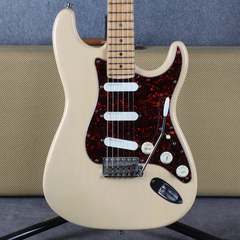 Fender Buddy Guy Stratocaster - Honey Blonde - 2nd Hand