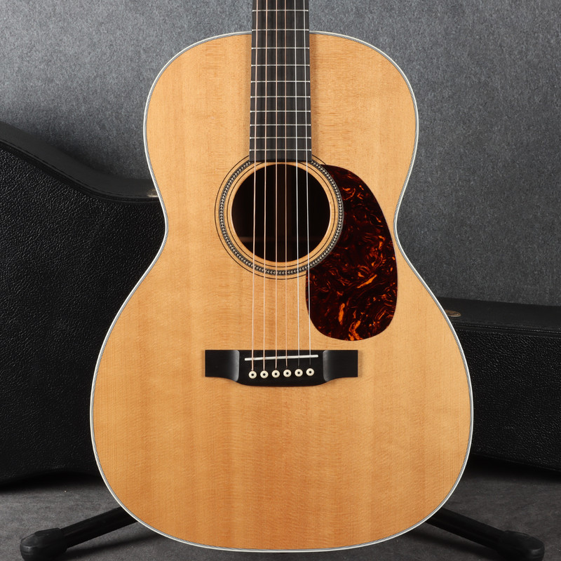 Martin 000-Custom - Natural - Guitar Center Custom - 2nd Hand