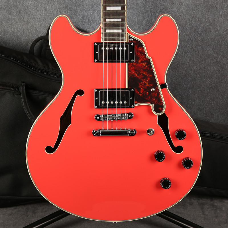 D'Angelico Premier DC - Fiesta Red - 2nd Hand