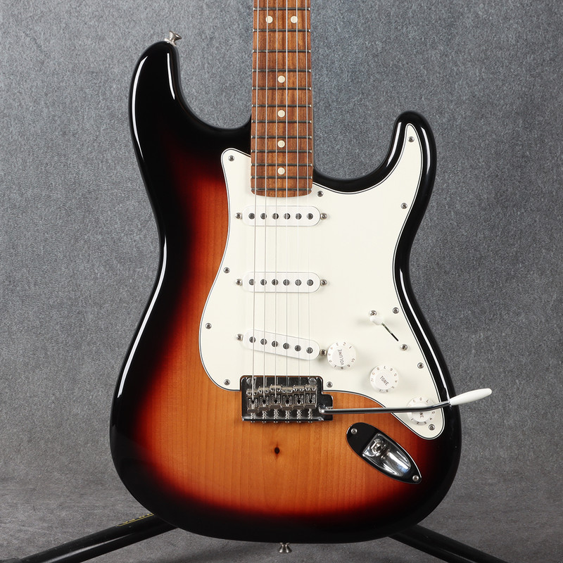 Fender Player Stratocaster - 3TS - 2nd Hand