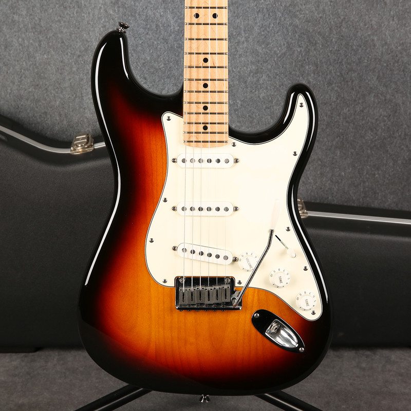 Fender American Stratocaster - 2007 - 3 Tone Sunburst - 2nd Hand