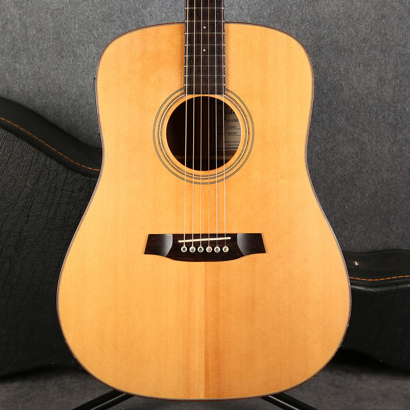 Walden Supra Natura D2040 Dreadnought Acoustic **COLLECTION ONLY** - 2nd Hand