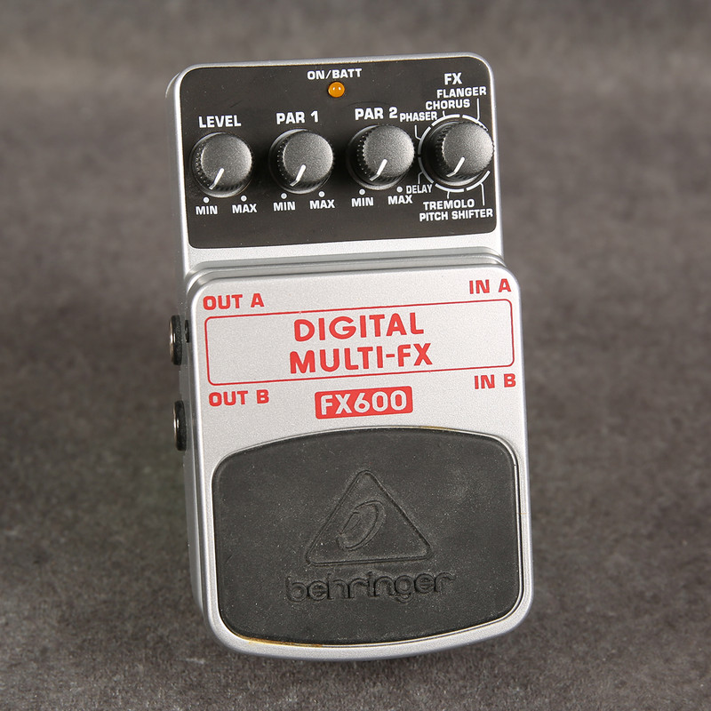 Behringer FX600 - 2nd Hand