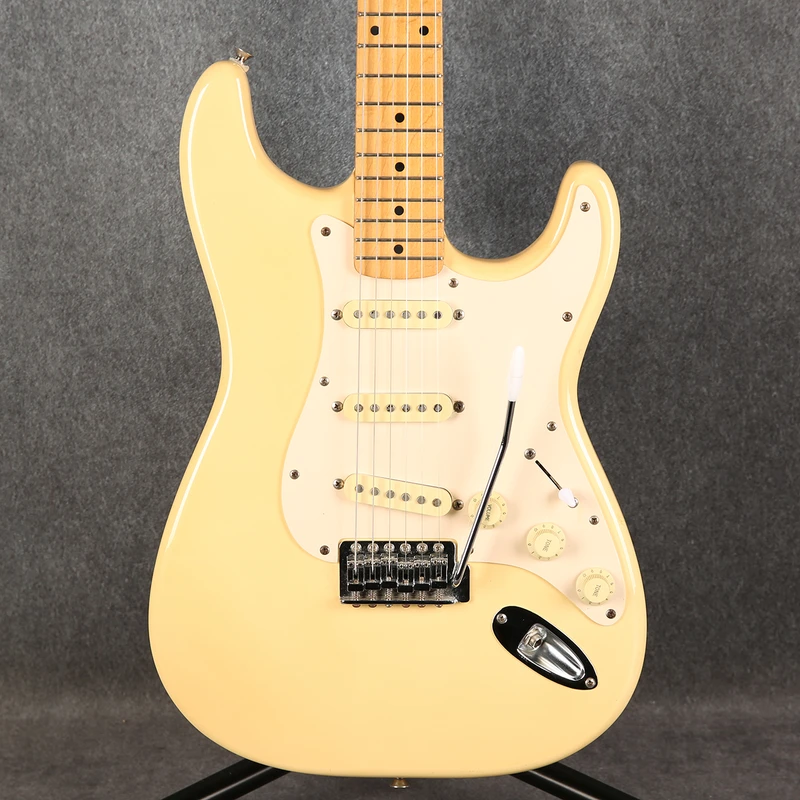 Squier Stratocaster - Made in Korea - White - 2nd Hand
