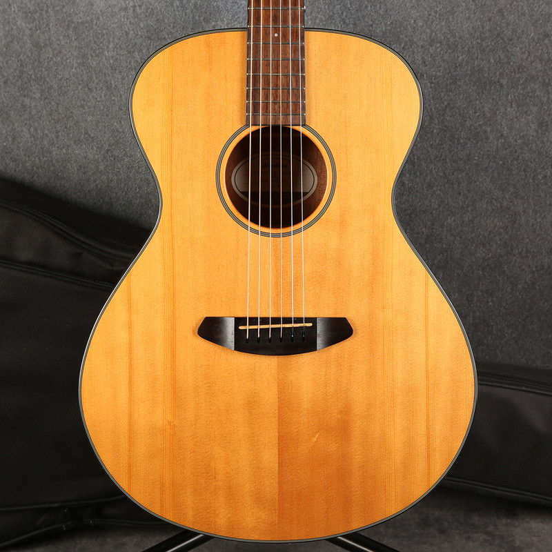 Breedlove Discovery Concert  Acoustic - Natural - 2nd Hand