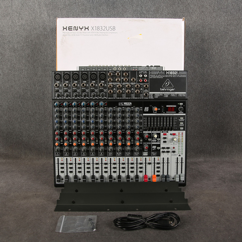Behringer Xenyx X1832 USB Mixer - 2nd Hand
